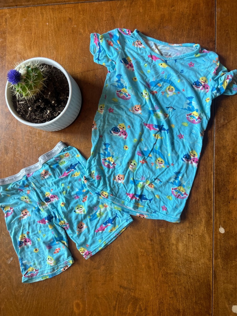 Baby Shark Pajama Set Toddler Girls 7/8 Blue Short Sleeve Shorts PJs